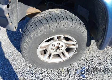 2003 Dodge Dakota from USA, damaged, VIN 1D7GG16XX3S158252